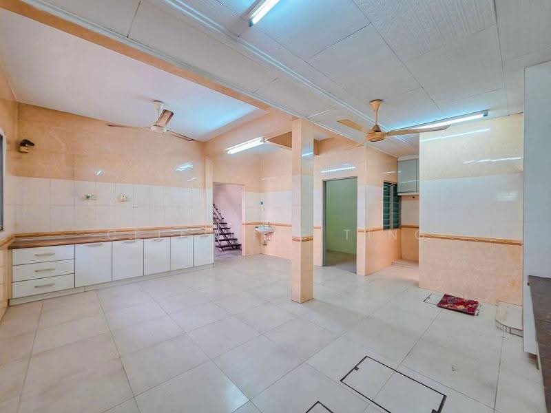 2-storey Terraced House for Sale in Taman Bangi (Kajang) - Celestine Ting - Kitchen - PropertyGuru.com.my