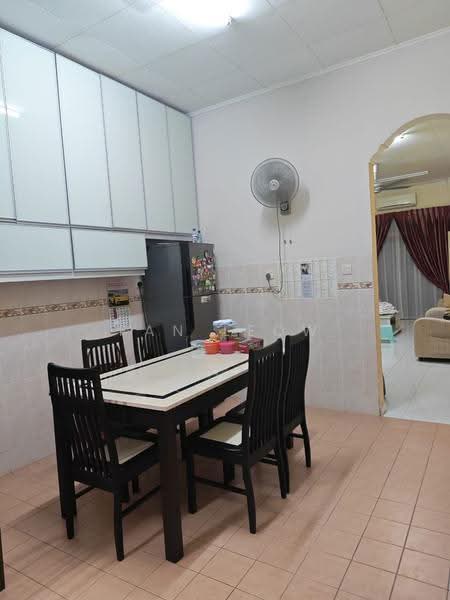 Rumah Teres 1-Tingkat untuk Dijual di Taman Mutiara Rini (Skudai) - Fan Leow - Kitchen - PropertyGuru.com.my