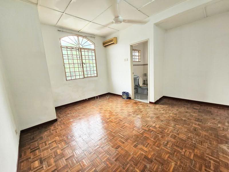 Rumah Teres 2-Tingkat untuk Dijual di Bandar Bukit Puchong (Puchong) - Wendy Chin - Bathroom - PropertyGuru.com.my
