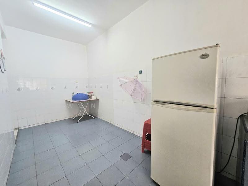 2-storey Terraced House for Sale in Bandar Bukit Puchong (Puchong) - Wendy Chin - Kitchen - PropertyGuru.com.my