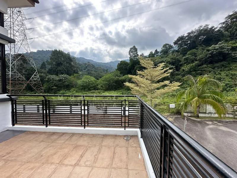 Rumah Berkembar untuk Disewa di Taman Nusa Intan (Senawang) - Muna Zawani Muhamad - Balcony - PropertyGuru.com.my