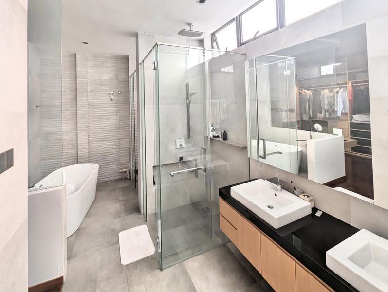 Zero-Lot Bungalow for Sale in Seksyen U1 (Glenmarie) - Christine Oh - Bathroom - PropertyGuru.com.my