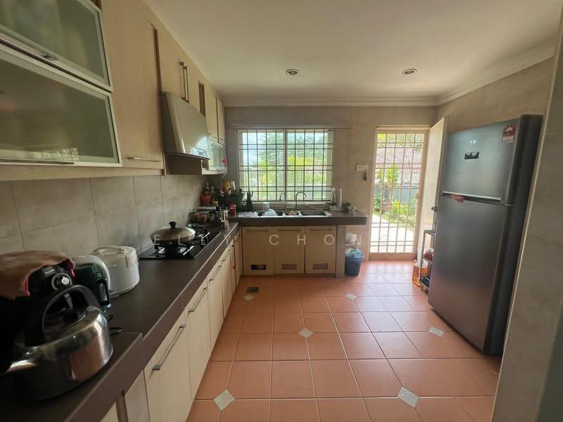 Semi-Detached House for Sale in Taman Overseas Union (Taman Oug) (Jalan Klang Lama (Old Klang Road)) - Elly Chong - Kitchen - PropertyGuru.com.my