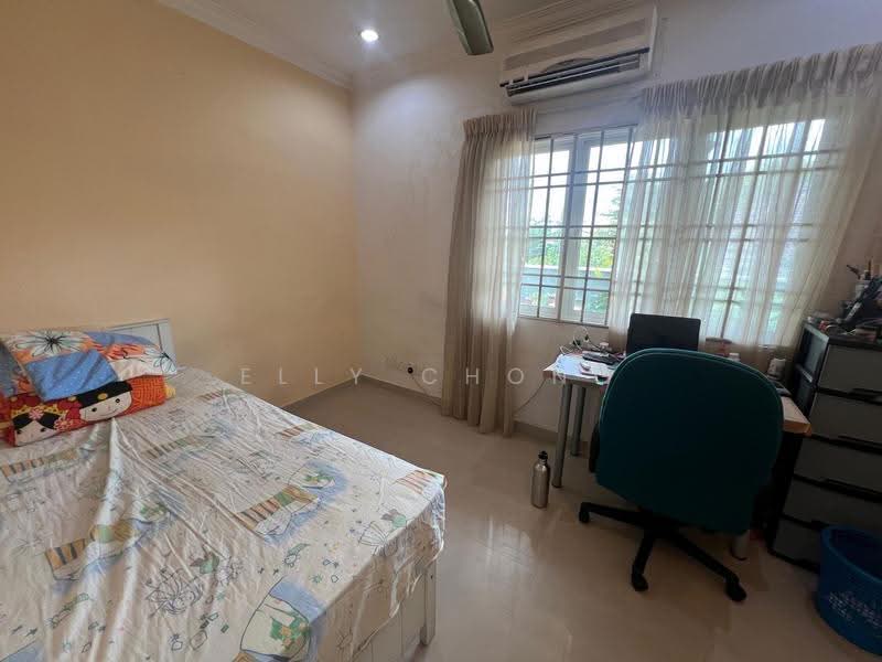 Semi-Detached House for Sale in Taman Overseas Union (Taman Oug) (Jalan Klang Lama (Old Klang Road)) - Elly Chong - Bedroom - PropertyGuru.com.my