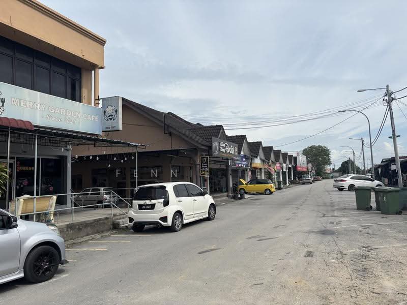 Retail Space untuk Disewa di Taman Indah Jaya (Teluk Intan) - Fennie Tee - PropertyGuru.com.my