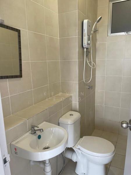 Kondominium untuk Disewa di Residensi Adelia 3 - Kelvin Leong - Bathroom - PropertyGuru.com.my