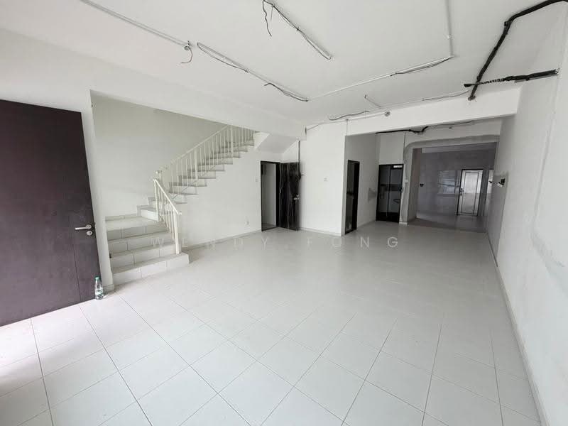 Rumah Teres 2-Tingkat untuk Dijual di Taman Austin Duta (Tebrau) - Wendy Fong - PropertyGuru.com.my