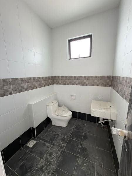 Rumah Teres 2-Tingkat untuk Dijual di Taman Austin Duta (Tebrau) - Wendy Fong - PropertyGuru.com.my