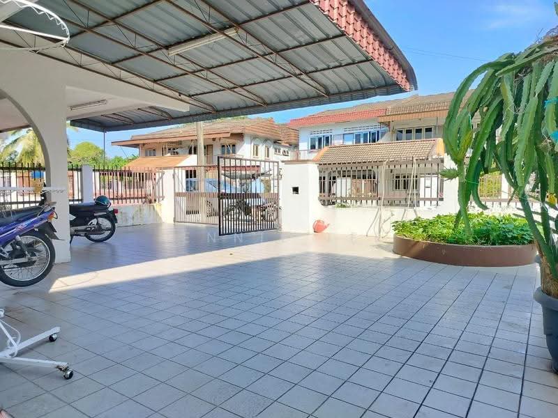 Semi-Detached House for Sale in Teluk Intan (Perak) - Fennie Tee - PropertyGuru.com.my