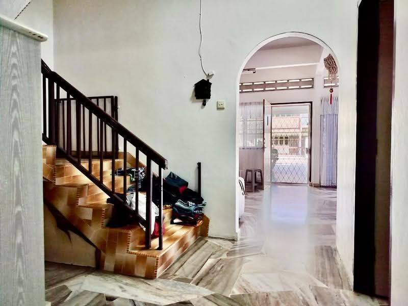 Semi-Detached House for Sale in Teluk Intan (Perak) - Fennie Tee - PropertyGuru.com.my