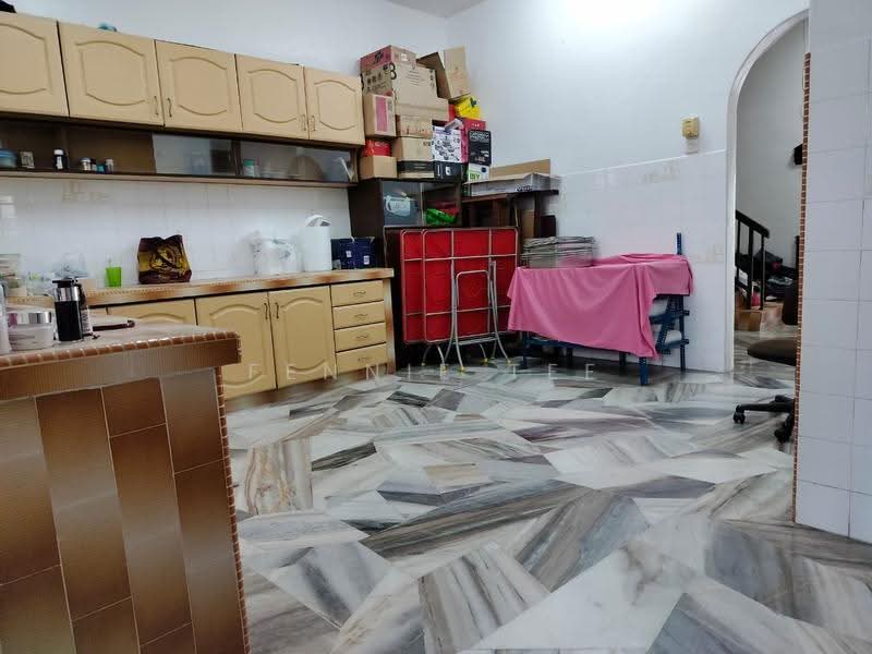 Semi-Detached House for Sale in Teluk Intan (Perak) - Fennie Tee - PropertyGuru.com.my