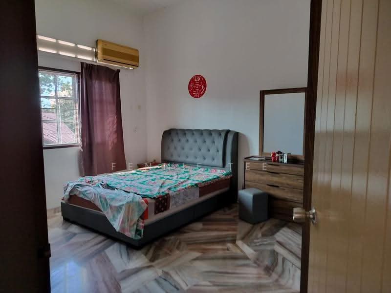 Semi-Detached House for Sale in Teluk Intan (Perak) - Fennie Tee - PropertyGuru.com.my