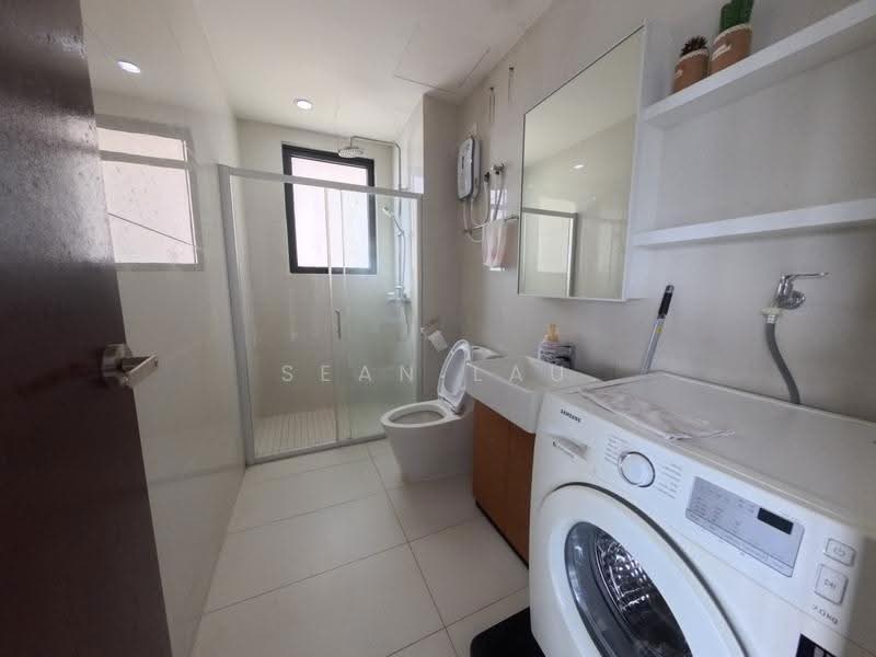 Kondominium untuk Disewa di Amberside @ Country Garden Danga Bay - Sean Lau - Bathroom - PropertyGuru.com.my