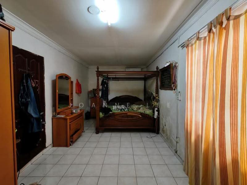 2-storey Terraced House for Sale in Kota Kinabalu (Sabah) - Joanne Lee - Bedroom - PropertyGuru.com.my
