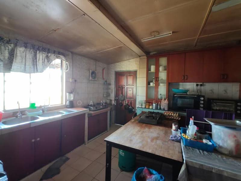2-storey Terraced House for Sale in Kota Kinabalu (Sabah) - Joanne Lee - Kitchen - PropertyGuru.com.my