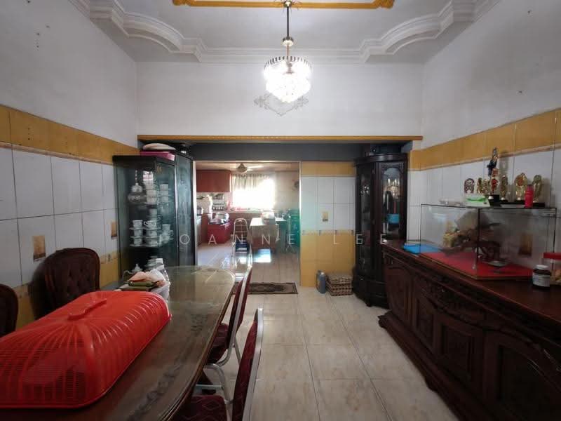 2-storey Terraced House for Sale in Kota Kinabalu (Sabah) - Joanne Lee - Dining Room - PropertyGuru.com.my
