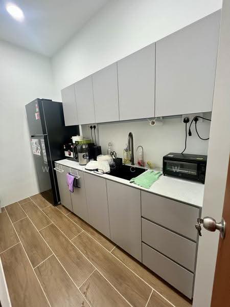 Pejabat untuk Disewa di KL Eco City (Kuala Lumpur) - Willis Chew - Kitchen - PropertyGuru.com.my