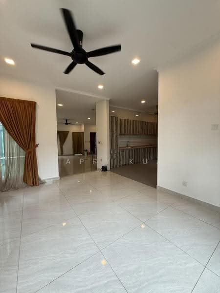 Rumah Berkembar untuk Dijual di Ampang Jaya (Ampang) - Happy Kua - Living Room - PropertyGuru.com.my
