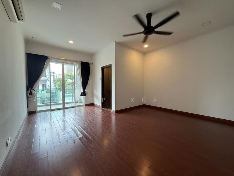 Rumah Berkembar untuk Dijual di Ampang Jaya (Ampang) - Happy Kua - Living Room - PropertyGuru.com.my