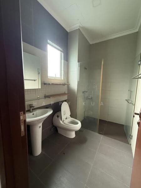 Rumah Berkembar untuk Dijual di Ampang Jaya (Ampang) - Happy Kua - Bathroom - PropertyGuru.com.my