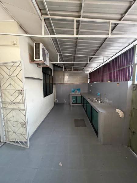 Rumah Teres 1-Tingkat untuk Dijual di Taman Johor Jaya (Johor Bahru) - Ee Fong Toh - Kitchen - PropertyGuru.com.my