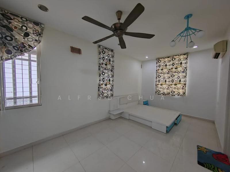 Bungalow House for Sale in Taman Cengal (Butterworth) - Alfred Chua - Bedroom - PropertyGuru.com.my