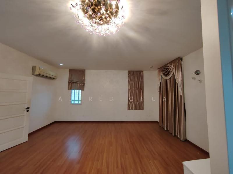 Bungalow House for Sale in Taman Cengal (Butterworth) - Alfred Chua - Living Room - PropertyGuru.com.my
