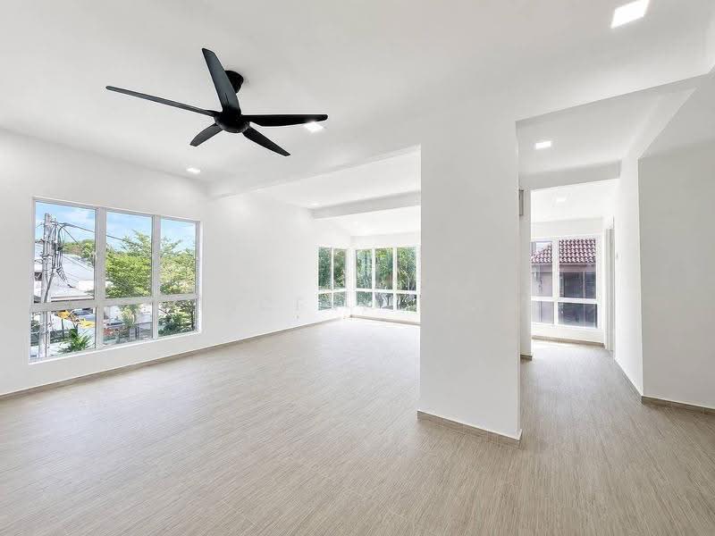 Bungalow House for Sale in Seksyen 3 (Shah Alam) - Vincent Liaw - Living Room - PropertyGuru.com.my