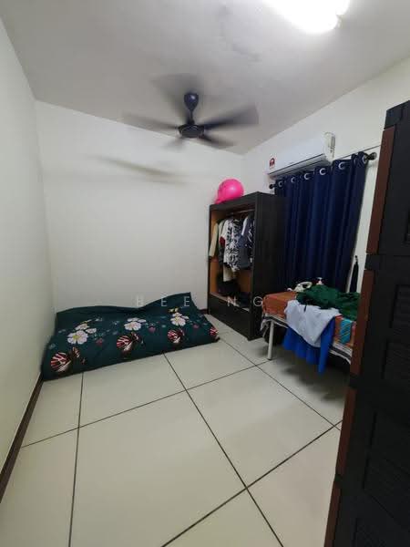 Pangsapuri untuk Dijual di Larkin Residence Phase 2 - Bee Ng - Bedroom - PropertyGuru.com.my