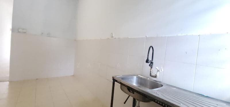 Rumah Teres 1-Tingkat untuk Dijual di Kuantan (Pahang) - Izzat Azman - Kitchen - PropertyGuru.com.my