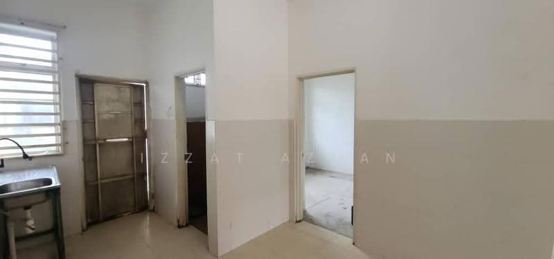 Rumah Teres 1-Tingkat untuk Dijual di Kuantan (Pahang) - Izzat Azman - Kitchen - PropertyGuru.com.my
