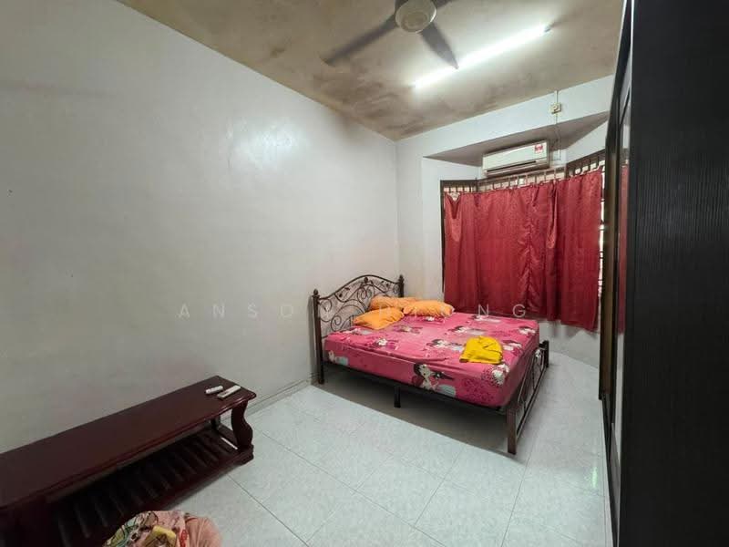 Rumah Teres 1-Tingkat untuk Dijual di Taman Nusa Bestari (Iskandar Puteri (Nusajaya)) - Anson Hiong - Bedroom - PropertyGuru.com.my