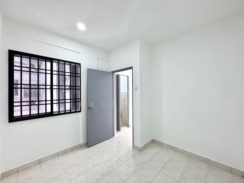 Pangsapuri untuk Dijual di Bayu Puteri 1 - Healer Lau - Interior - PropertyGuru.com.my