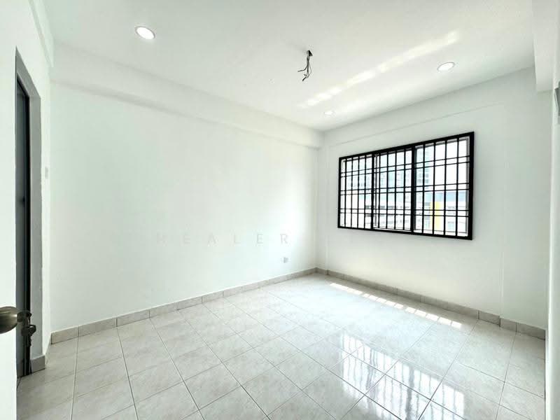 Pangsapuri untuk Dijual di Bayu Puteri 1 - Healer Lau - Interior - PropertyGuru.com.my