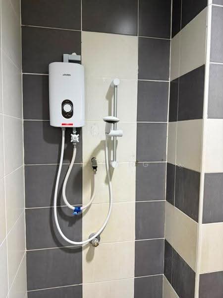 Condominium for Rent at I-Regency Condominium (Ideal Regency) - Li Fang - Bathroom - PropertyGuru.com.my