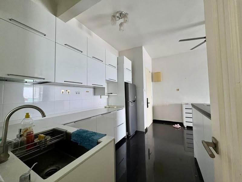 Condominium for Sale at Subang Parkhomes - Bryan Chan - Kitchen - PropertyGuru.com.my