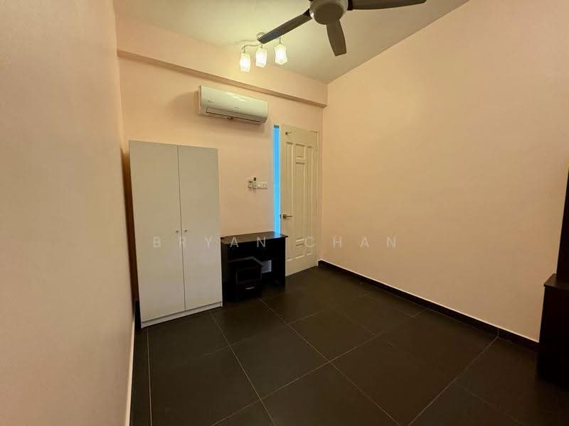 Condominium for Sale at Subang Parkhomes - Bryan Chan - Bedroom - PropertyGuru.com.my