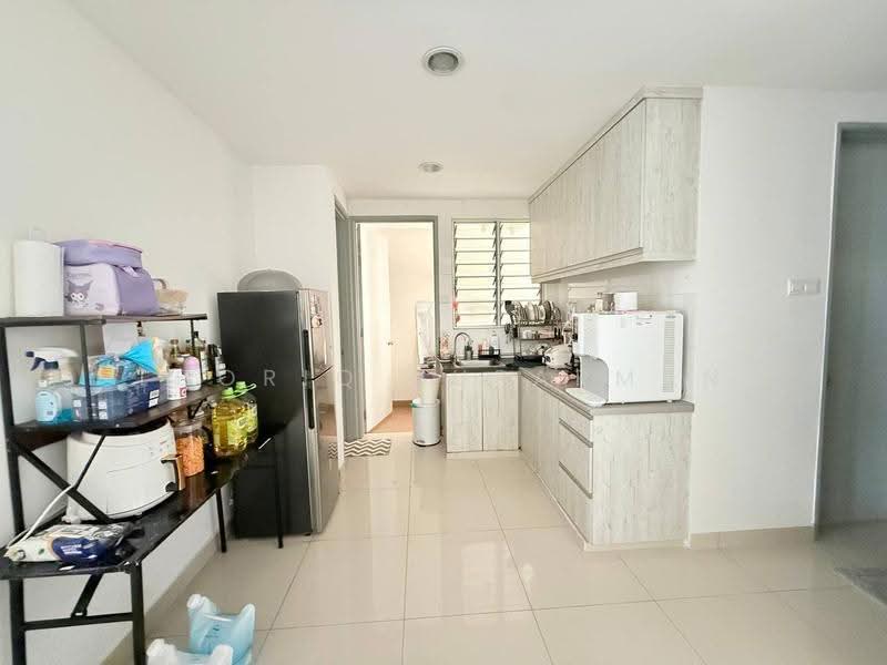 Kondominium untuk Dijual di Suasana Lumayan - Thoriq Suparman - Kitchen - PropertyGuru.com.my