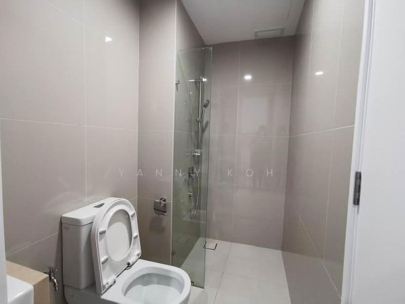 Service Residence for Sale at Southlink - Yanny Koh - Bathroom - PropertyGuru.com.my