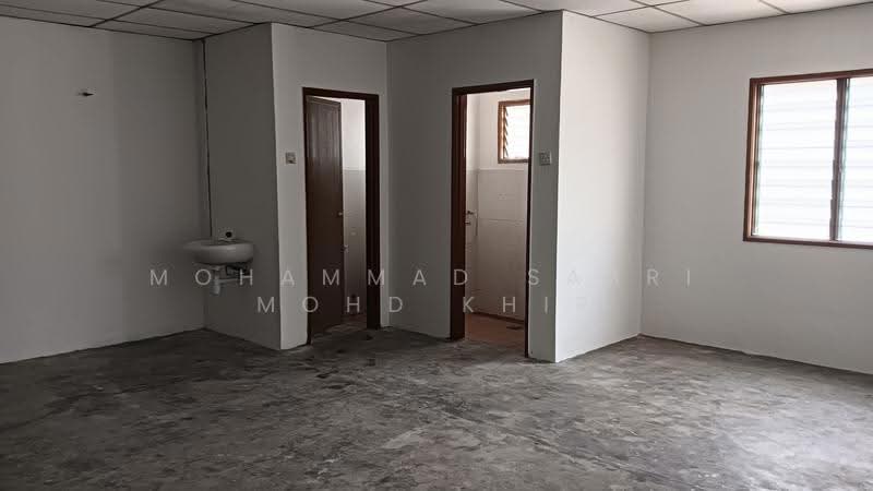 Shop / Office for Rent in Bandar Baru Bangi (Selangor) - Mohammad Sabri Mohd Khir - Interior - PropertyGuru.com.my