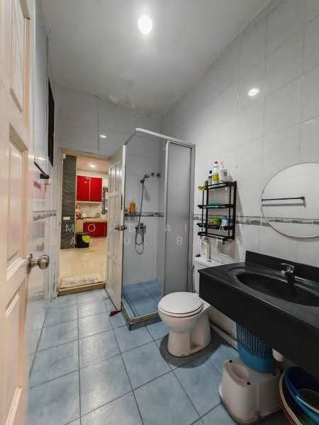 Rumah Berkembar untuk Dijual di Ampang (Selangor) - Mohd Aizat Saiful Bahri - Bathroom - PropertyGuru.com.my