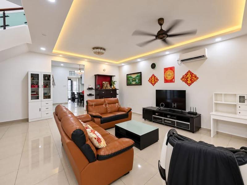 Rumah Teres 2-Tingkat untuk Dijual di Taman Seri Austin (Tebrau) - Ee Fong Toh - Living Room - PropertyGuru.com.my