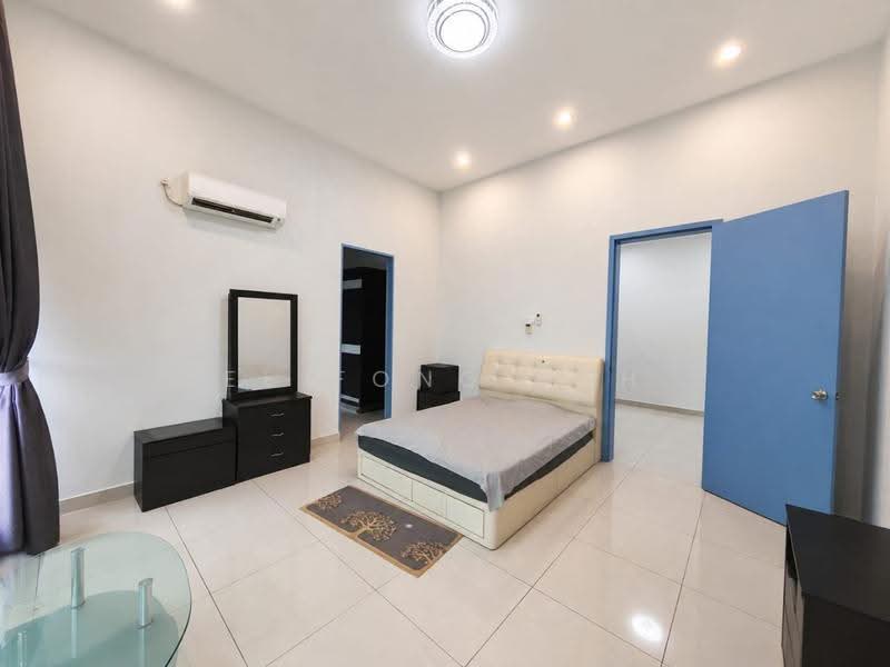 Rumah Teres 2-Tingkat untuk Dijual di Taman Seri Austin (Tebrau) - Ee Fong Toh - Bedroom - PropertyGuru.com.my