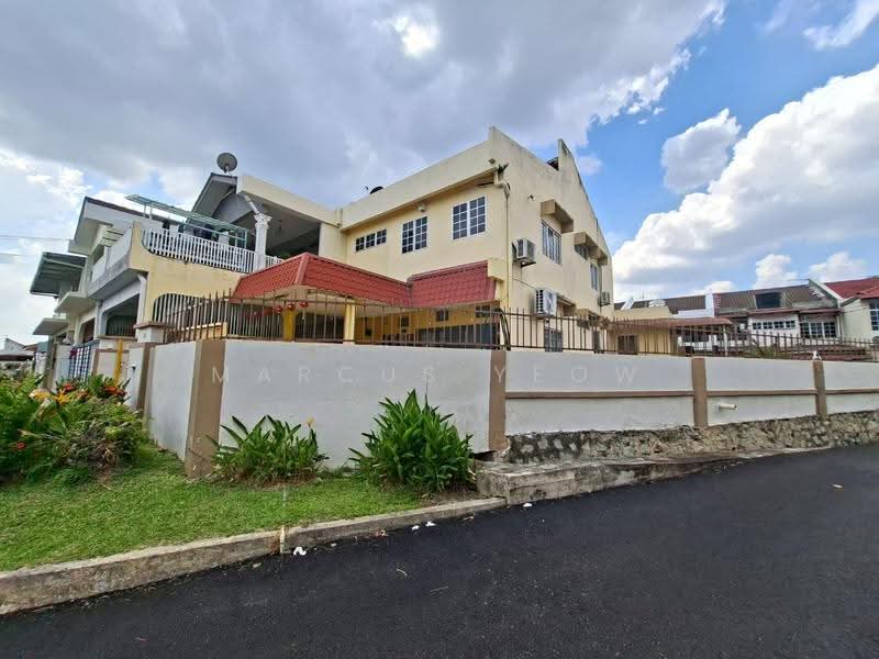 Rumah Teres 2-Tingkat untuk Dijual di Taman Harapan Baru (Rasah) - Marcus Yeow - Exterior - PropertyGuru.com.my