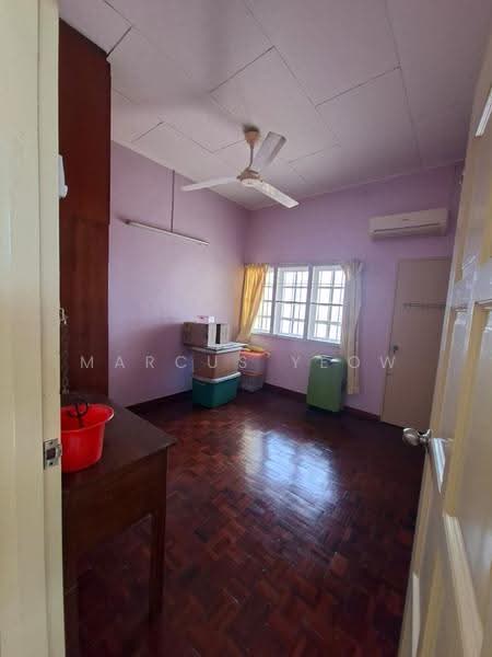 Rumah Teres 2-Tingkat untuk Dijual di Taman Harapan Baru (Rasah) - Marcus Yeow - Bedroom - PropertyGuru.com.my