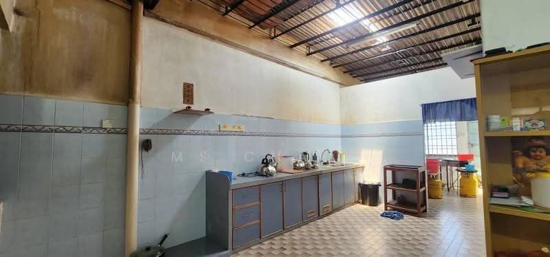 Rumah Teres 1-Tingkat untuk Dijual di Jelutong (Penang) - Ms Chang - Kitchen - PropertyGuru.com.my