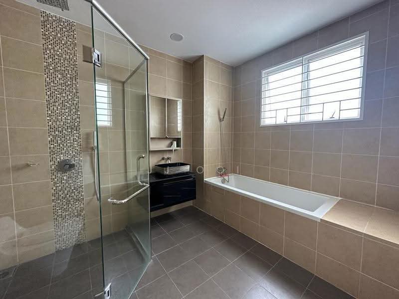 Condominium for Sale at 8 Petaling - JJ Ooi - Bathroom - PropertyGuru.com.my