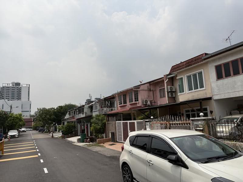 2-storey Terraced House for Sale in SS15 (Subang Jaya) - Irene Lai - Exterior - PropertyGuru.com.my