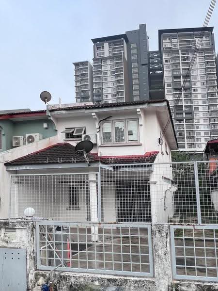 Rumah Teres 2-Tingkat untuk Dijual di Taman Wawasan (Puchong) - Junbin Low - Exterior - PropertyGuru.com.my