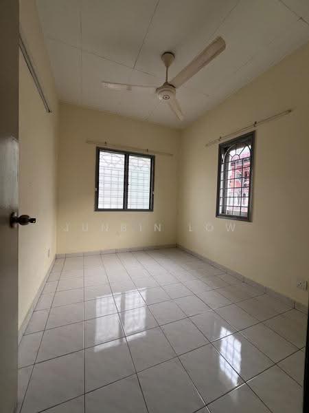 Rumah Teres 2-Tingkat untuk Dijual di Taman Wawasan (Puchong) - Junbin Low - Interior - PropertyGuru.com.my